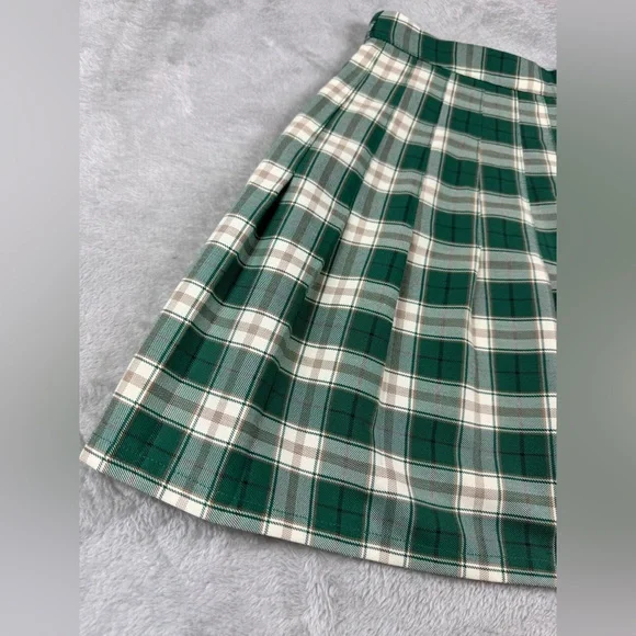 Urban Outfitters Pleated Mini Skirt X Small Green Plaid School Preppy Academia - Picture 2 of 14